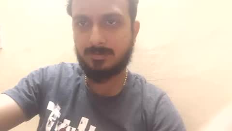 rajeshrnaughty online show from April 2026 07:52:02 PM