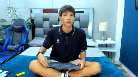 Snapshot of ralf_bauer chatting on September 2025 03:22:01 AM Ralf Bauer online show from September 2025 03:22:01 AM