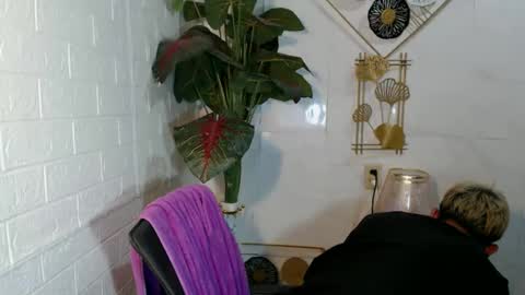 ralfhuge24 online show from April 2026 08:07:02 AM
