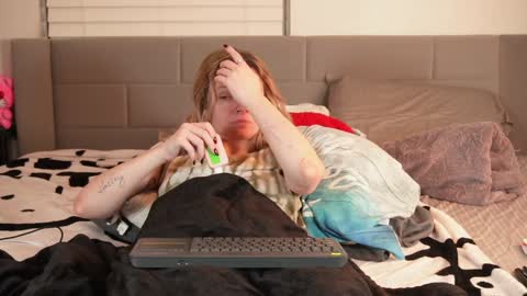 Snapshot of ramichick chatting on February 2025 09:40:02 AM Rami online show from February 2025 09:40:02 AM