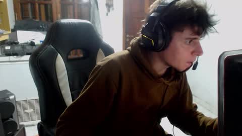 Ramiro online show from September 2025 11:51:02 PM