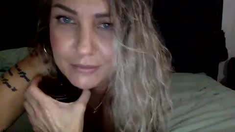 Snapshot of ramjetkel chatting on October 2025 02:11:02 AM Mamakel online show from October 2025 02:11:02 AM