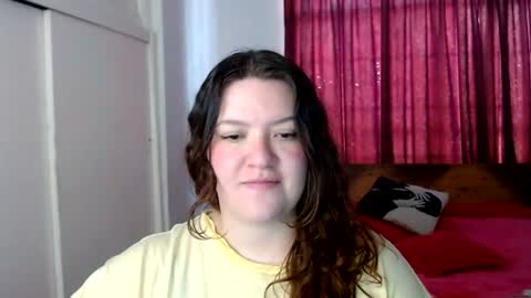 Snapshot of ramona15 chatting on July 2026 09:54:01 PM Ramona online show from July 2026 09:54:01 PM