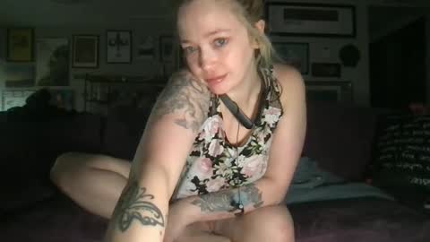 Snapshot of randiigirl69 chatting on March 2025 01:57:02 PM Randii online show from March 2025 01:57:02 PM
