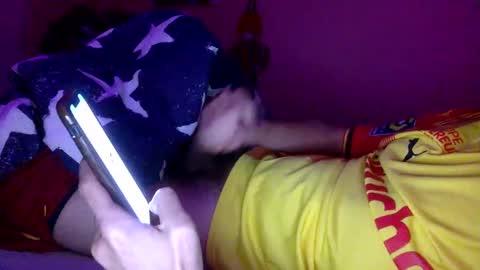 Snapshot of randobad12 chatting on December 2024 10:56:01 PM randobad12 online show from December 2024 10:56:01 PM