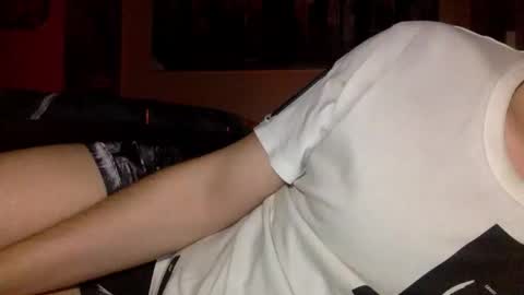 Snapshot of randobad12 chatting on April 2026 11:13:01 PM randobad12 online show from April 2026 11:13:01 PM