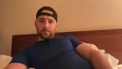 Snapshot of randomdude5950 chatting on December 2025 01:54:01 AM randomdude5950 online show from December 2025 01:54:01 AM