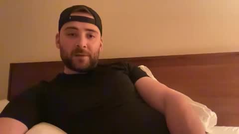 Snapshot of randomdude5950 chatting on February 2026 03:02:02 AM randomdude5950 online show from February 2026 03:02:02 AM