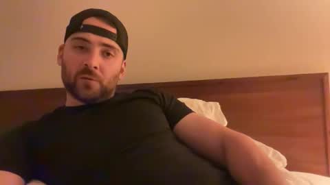 randomdude5950 online show from June 2026 02:01:01 AM