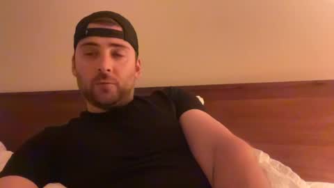 randomdude5950 online show from July 2026 01:34:01 AM