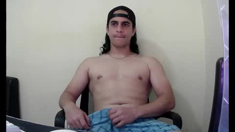 randomzombie online show from April 2026 03:31:02 PM
