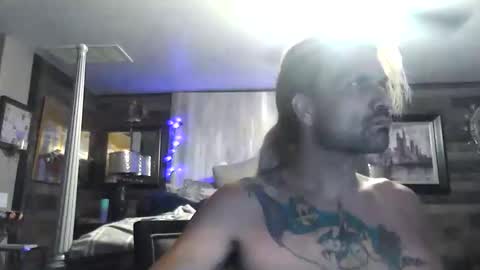 Randy8inbater online show from November 2025 08:46:02 AM