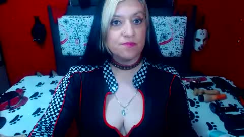 Sonia online show from January 2025 04:09:01 AM