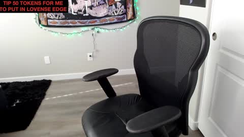 Snapshot of randyroderick chatting on January 2025 07:00:02 PM Randy Rod online show from January 2025 07:00:02 PM