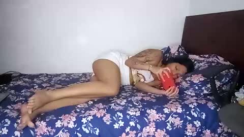 Snapshot of rangel_sex chatting on February 2025 12:16:01 AM Rangel and Lola online show from February 2025 12:16:01 AM