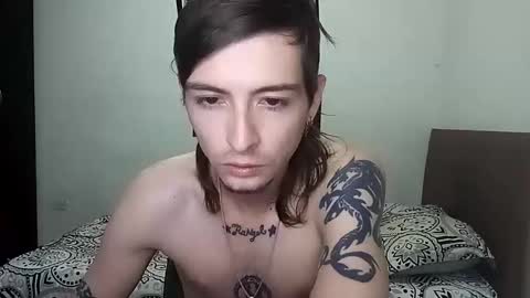 Snapshot of rangel_sex chatting on October 2025 01:50:02 AM Rangel and Lola online show from October 2025 01:50:02 AM