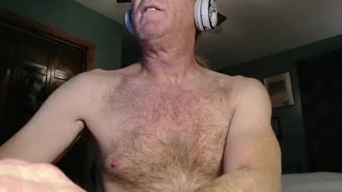 Snapshot of ranger510 chatting on January 2025 10:46:02 PM Ranger510 online show from January 2025 10:46:02 PM