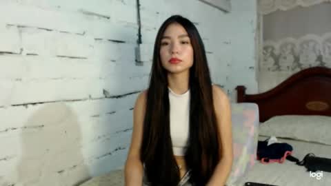 Snapshot of raquel2411 chatting on May 2026 03:18:01 PM raquel2411 online show from May 2026 03:18:01 PM