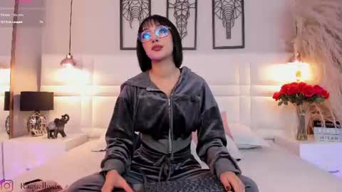 raquel Hyde online show from June 2026 12:30:02 PM