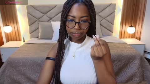 Raquel online show from April 2026 12:07:01 PM