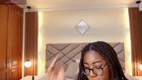Raquel online show from April 2026 12:21:02 PM