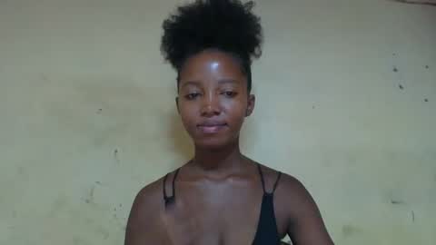 Snapshot of rasoanirinaa chatting on February 2026 08:54:01 PM rasoanirinaa online show from February 2026 08:54:01 PM