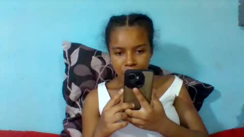 Snapshot of rasoelysca chatting on January 2026 06:44:01 PM rasoelysca online show from January 2026 06:44:01 PM