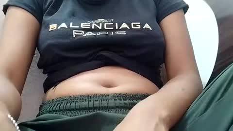 Snapshot of rava_sexy chatting on September 2025 03:43:02 AM rava_sexy online show from September 2025 03:43:02 AM