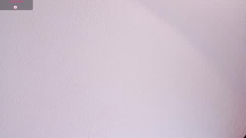 Snapshot of raven__white1 chatting on February 2025 10:20:01 PM Raven online show from February 2025 10:20:01 PM