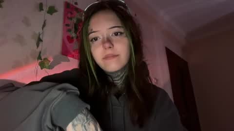 Snapshot of raven_armor chatting on May 2026 05:21:02 PM raven_armor online show from May 2026 05:21:02 PM