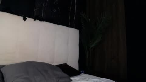 Raven Foxxy online show from May 2026 05:59:02 AM