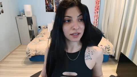 raven_haired_goddess online show from March 2026 11:32:02 AM