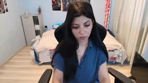 Snapshot of raven_haired_goddess chatting on June 2026 09:23:02 AM raven_haired_goddess online show from June 2026 09:23:02 AM