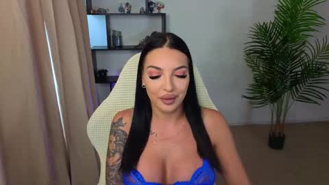 raven_inkk online show from November 2025 10:26:01 AM