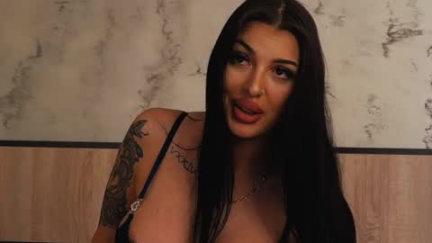 raven_inkk online show from April 2026 09:34:02 AM