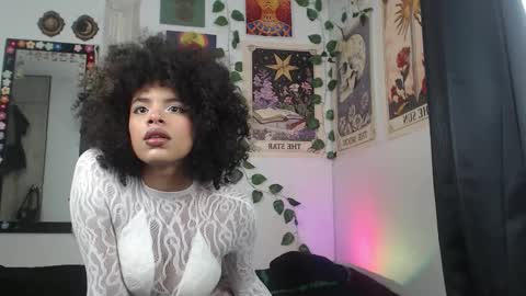 Snapshot of raven_luv chatting on November 2025 11:57:02 PM raven online show from November 2025 11:57:02 PM