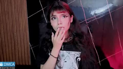 Snapshot of raven_rox_ chatting on November 2025 01:52:02 AM raven_rox_ online show from November 2025 01:52:02 AM