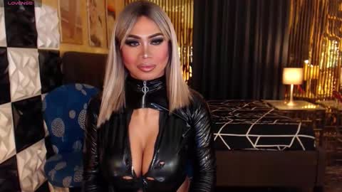 ravenmystiquex online show from March 2026 08:09:02 AM