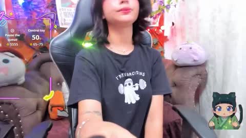 RavenN  online show from February 2026 11:32:02 AM