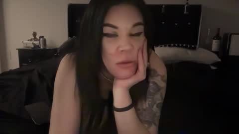 Raven Ray online show from February 2026 08:35:02 AM