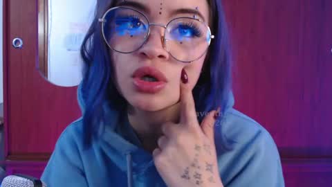 Snapshot of raventh_ chatting on April 2026 11:38:02 AM raventh_ online show from April 2026 11:38:02 AM