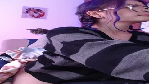 Snapshot of raventh_ chatting on May 2026 03:09:01 PM raventh_ online show from May 2026 03:09:01 PM