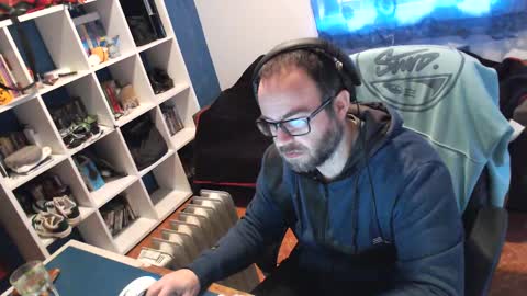 ravingr3d3 online show from February 2025 09:09:01 AM