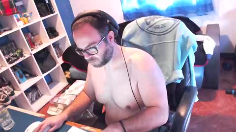 ravingr3d3 online show from February 2025 12:12:01 PM