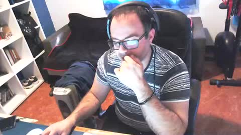 ravingr3d3 online show from February 2025 03:21:01 PM