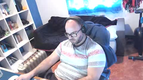 ravingr3d3 online show from March 2025 12:00:01 PM