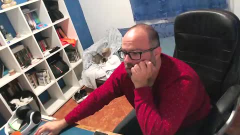 ravingr3d3 online show from May 2026 11:46:02 PM