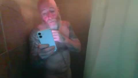 rawdogrobert39 online show from October 2025 09:05:02 PM