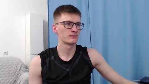 Snapshot of ray_booy chatting on November 2025 04:06:01 PM Ray Booy online show from November 2025 04:06:01 PM