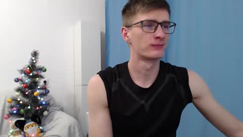 Snapshot of ray_booy chatting on December 2025 06:34:01 PM Ray Booy online show from December 2025 06:34:01 PM